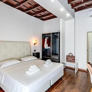 Couette-café Effe Luxury Palace, Rome
